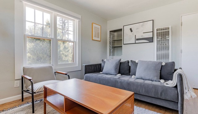 Blueground | Downtown North, view, nr Stanford