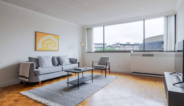 Blueground | Fenway–Kenmore, view, nr Fenway Park