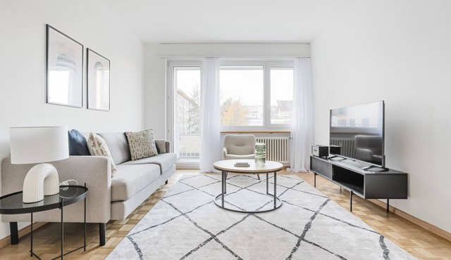 Blueground | Gundeldingen 2bd apartment