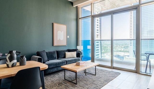 Blueground | JLT Cluster K, pool, nr Dubai Marina