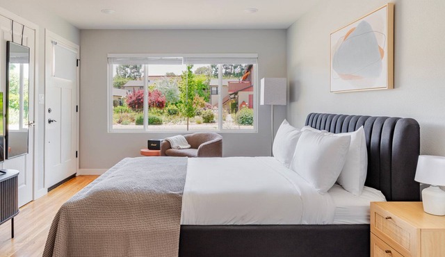 Blueground | Menlo Park, view, nr Ravenswood Park