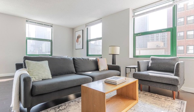 Blueground | Near North, pool, nr Millennium Park