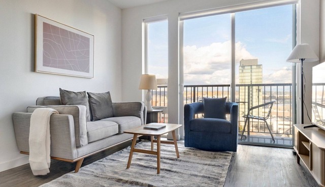 Blueground | New Tacoma, balcony, nr Museum