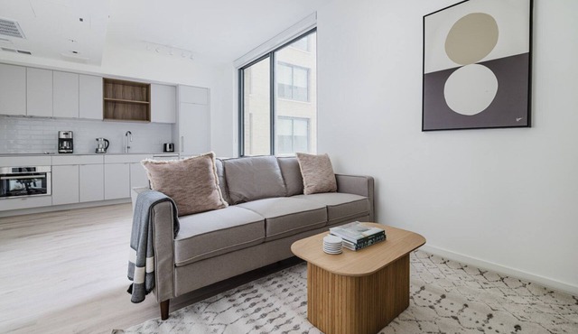 Blueground | NoMa 1bd apartment