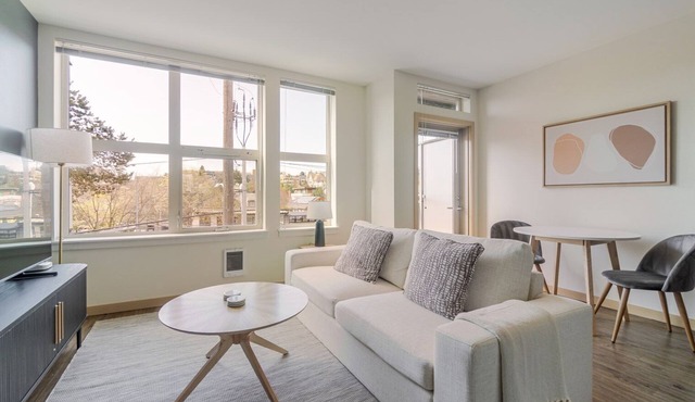 Blueground | Northlake, w/d, nr Gas Works Park