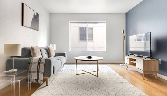 Blueground | Northwest Bellevue, view, nr Bellevue Park