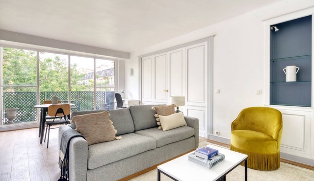 Blueground | Passy, elevator, nr Eiffel Tower