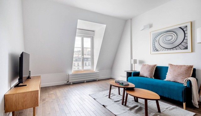 Blueground | Passy, furnished + kitchen