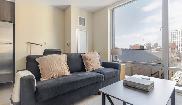 Blueground | Prudential, gym & w/d, nr library