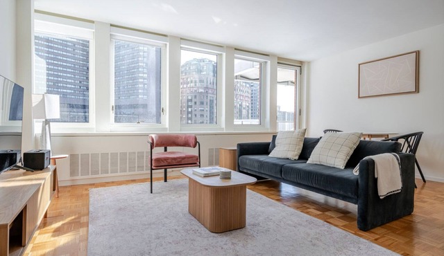 Blueground | Prudential/St. Botolph, view, nr Public Garden