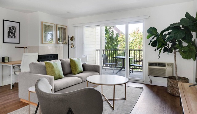 Blueground | Rivermark of Santa Clara, pool, nr Central Park