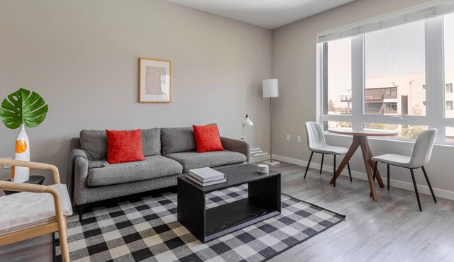 Blueground | Santa Clara, pool, nr Central Park