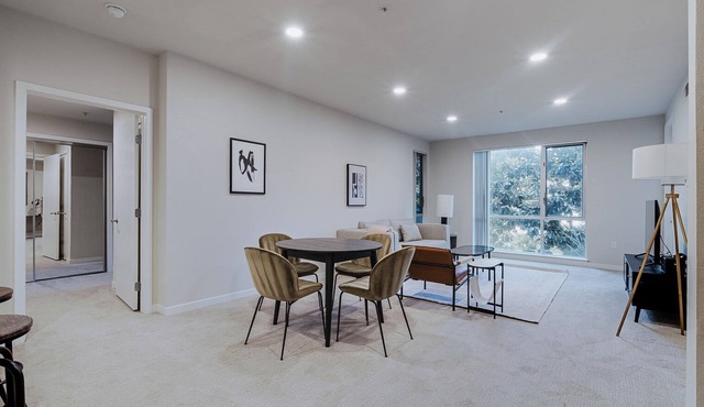 Blueground | Santa Clara 2bd apartment