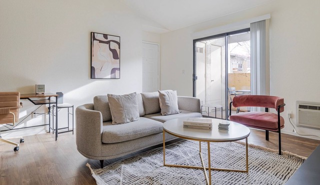 Blueground | Shoreline West, view, nr Shoreline Park