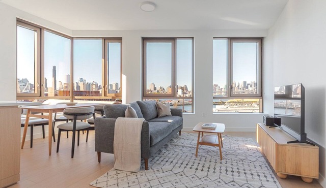 Blueground | South Williamsburg, view, nr East River