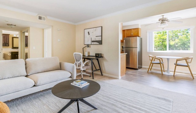 Blueground | Sunnyvale, pool, nr Sunnyvale Park