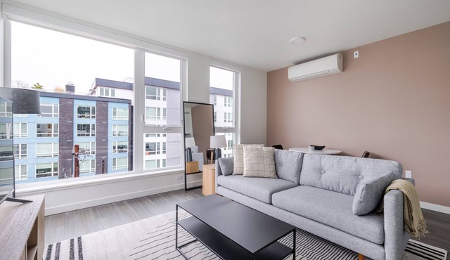 Blueground | Yesler Terrace & elevator, nr park