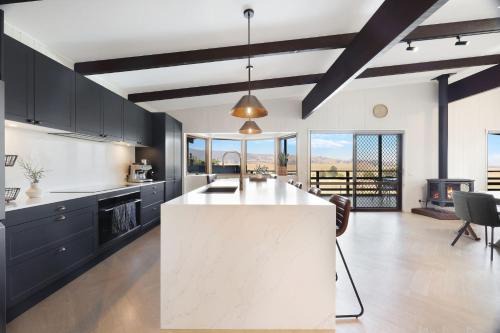 Bluegum Delatite Merrijig - 5 Minutes to Mt Buller Gates