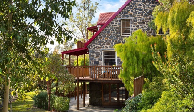 Bluegums Retreat - (a haven for families and groups of friends)