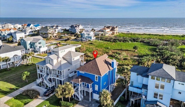 BlueMar Beach House, Ocean View 5BR, Exclusive Beach Access – 3 Min Walk to Sand