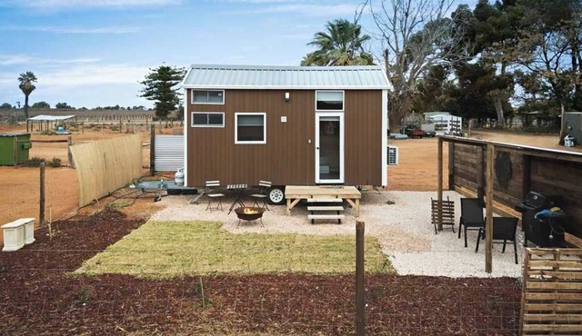 Bluestone Alpacas The Alpaca Deluxe by Tiny Away