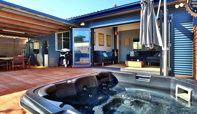 Bluetongue @ Culburra: Pet Friendly, 4 Mins to Beach