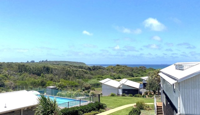 Bluewater Bliss at Caves Beach Villas