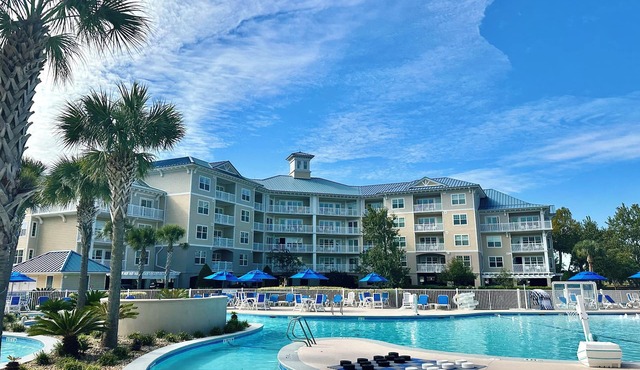 Bluewater Resort & Marina by Spinnaker Resorts