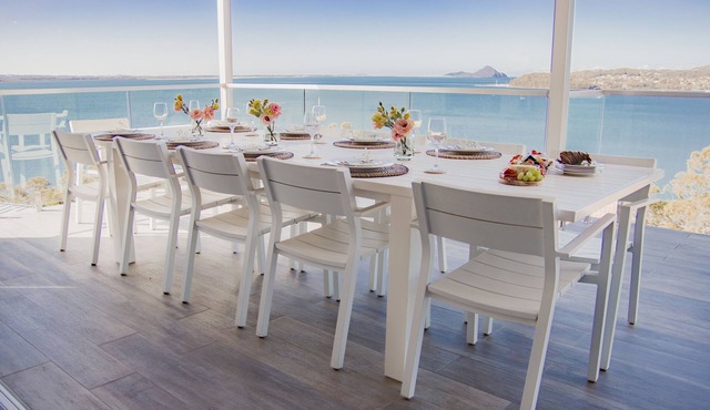 Bluewater Splendour - Heated infinity pool and amazing views!