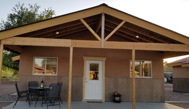 Bluff Gardens Cabins