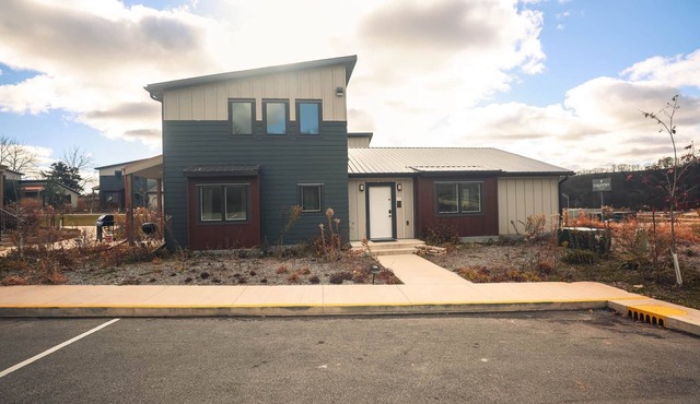 Bluffside Gardens Maple Series Unit 1B