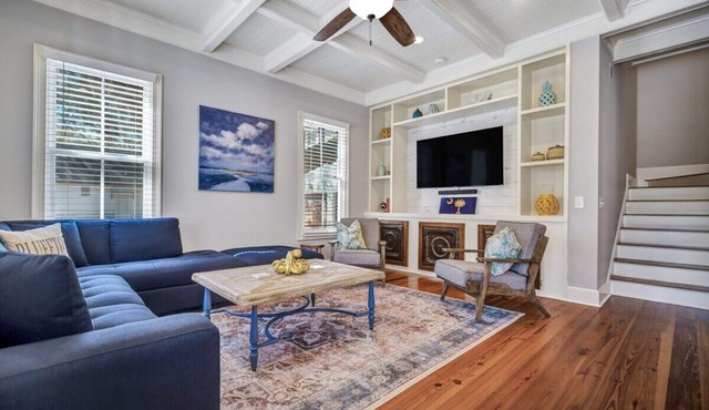 Bluffton Village Home-4BR Heart of Old Town Luxury