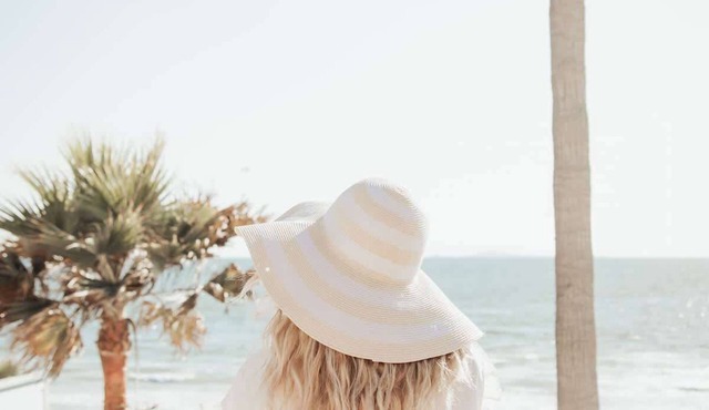 Blvd Sunset. . . Beachfront Condos