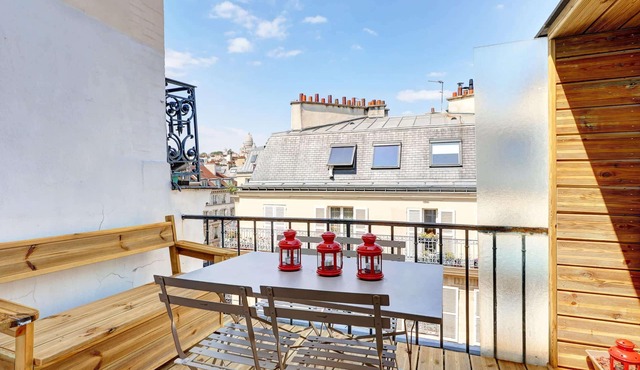 BM Appartement avec terasse avec vu sur montmartre