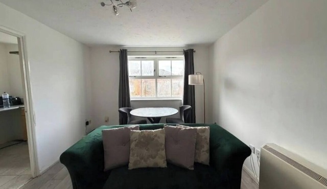 BMC | 7 Maynard Court - 1BR Flat (Enfield)