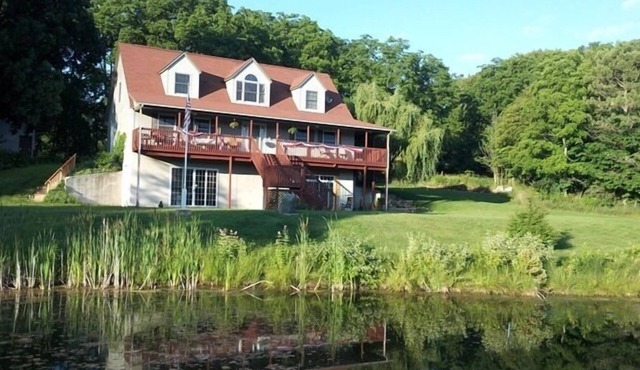 BMI Bed & Breakfast and Oasis