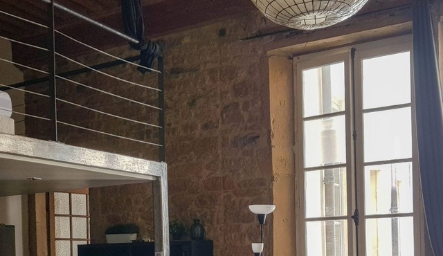 Bnbgônes - LE DESIRE - CENTRE VILLE - PLACE DES TERREAUX - METRO A 1 MIN