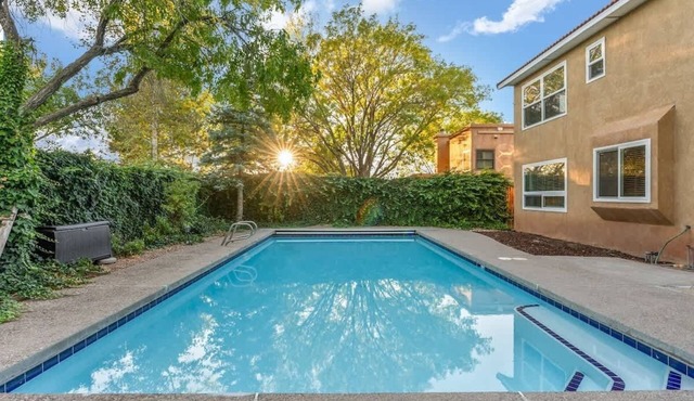 BNEW 6BR Postmodern 3k+sqft. Home in ABQ w/Pool!