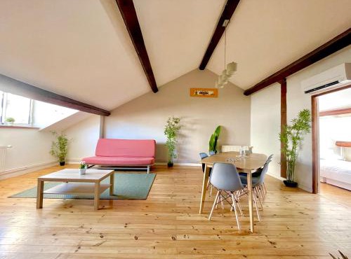 BnGo I Le Spacieux I 9 personnes, Climatisation, Parking gratuit, 3 chambres, 6 lits, Gare PartDieu, Centre de Lyon