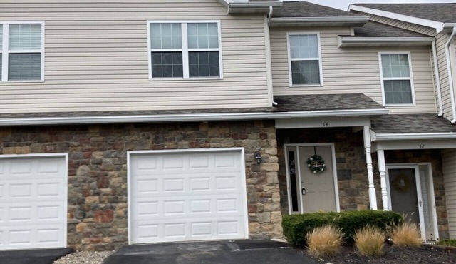 Boalsburg Lion's Den-close to PSU campus, golf, and ski slopes