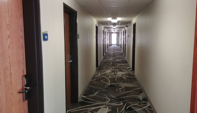 Boarders Inn & Suites by Cobblestone Hotels – Broken Bow