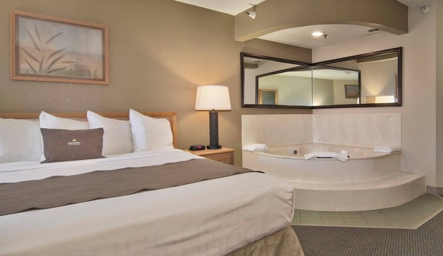 Boarders Inn & Suites by Cobblestone Hotels - Faribault