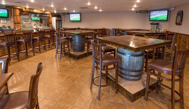 Boarders Inn & Suites by Cobblestone Hotels - Munising