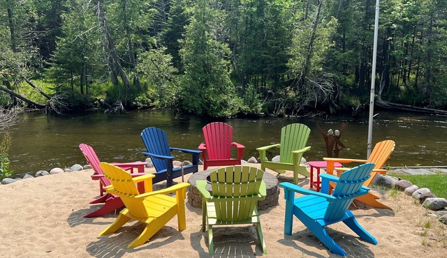 Boardman River, Fire pit, Game Room, Hot tub, Sauna