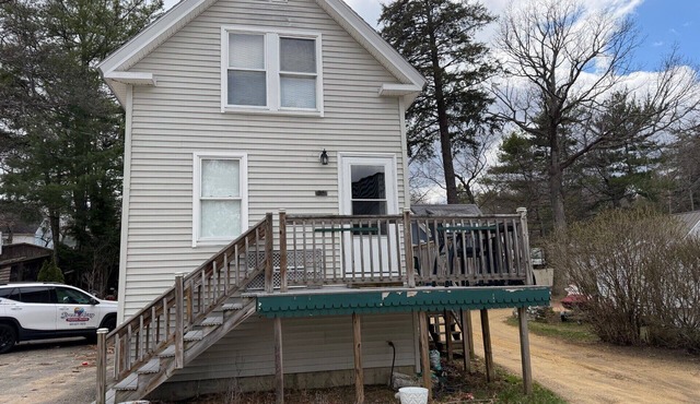 Boardwalk Breeze at Weirs Beach-By Break Away Rentals