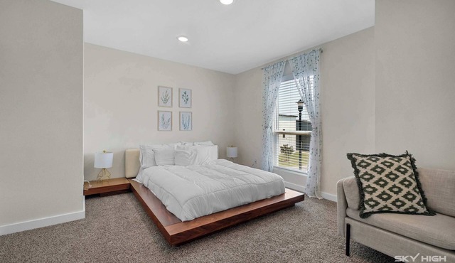 Boardwalk Chic Modern Centerton Retreat 2-Bed/2Bath