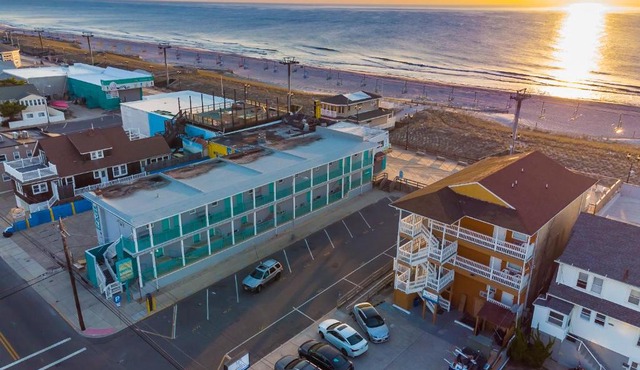 Boardwalk Sand & Surf Beach Hotel Oceanfront