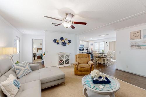 Boat Dock! Canal-Front Family Retreat in PCB