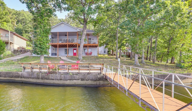 Boat, Fish & Explore! Gem on Lake of the Ozarks