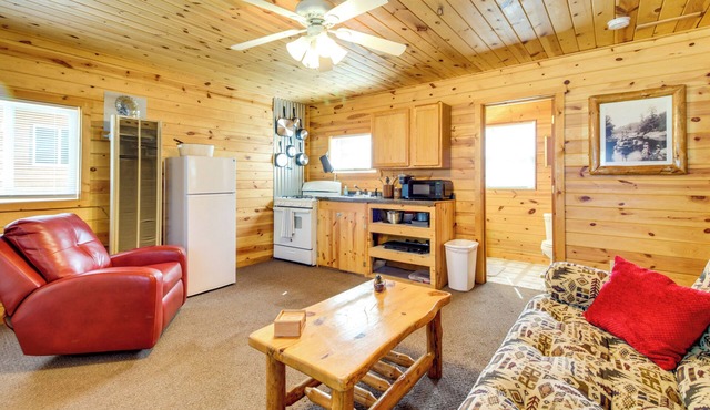 Boat + Fish on Mille Lacs Lake: ‘Walleye Cabin’